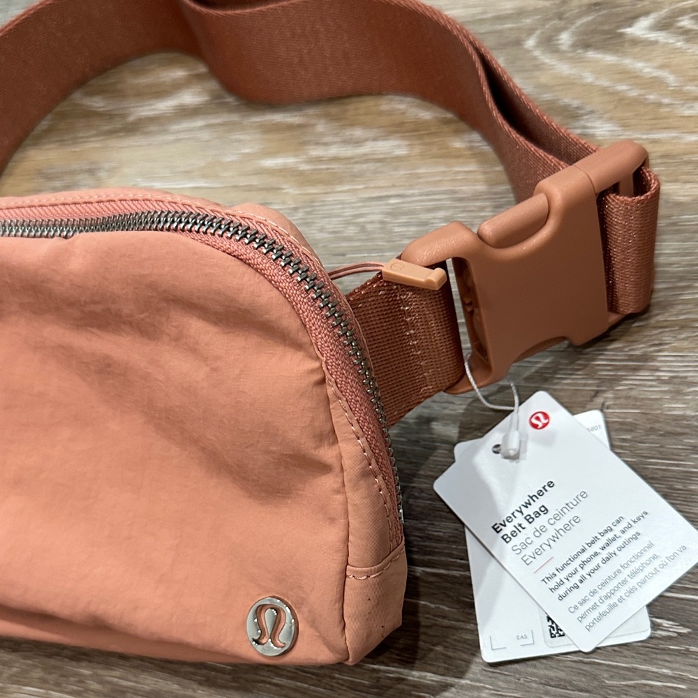 NWT! lululemon Copper Everywhere Belt Bag Size Small - Picture 5 of 11